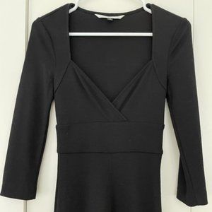 Diane von Furstenberg - Portrait neckline dress